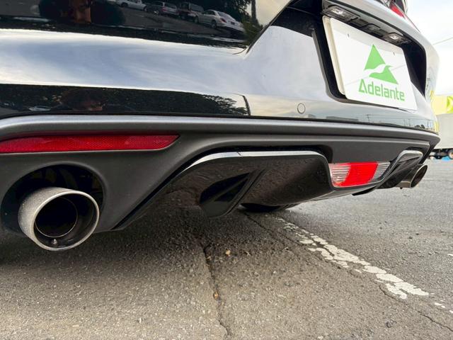 FORD MUSTANG 50 YEARS EDITION