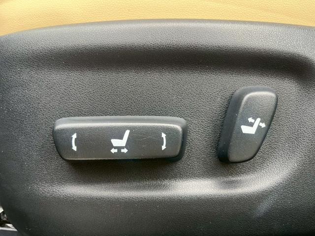 NX NX300h Iパッケージ 全国1年保証・パノラマルーフ・レザーシート・地デジTV・バックカメラ・パワーバックドア・クリアランスソナー・オートマチックハイビーム・ステアリングヒーター・純正17インチAW・ETC・シートヒーター・(29枚目)