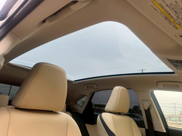 NX NX300h Iパッケージ 全国1年保証・パノラマルーフ・レザーシート・地デジTV・バックカメラ・パワーバックドア・クリアランスソナー・オートマチックハイビーム・ステアリングヒーター・純正17インチAW・ETC・シートヒーター・(30枚目)