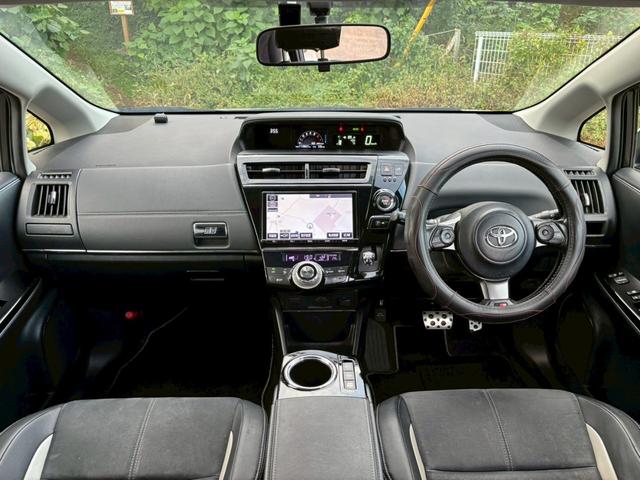 プリウスアルファ Sツーリングセレクション・GRスポーツ 全国1年保証・ユーザー買取車両・純正ナビ・地デジTV・バックカメラ・ハーフレザーシート・ETC2.0・社外19インチアルミ・車高調・スマートキー・プッシュスタート・LEDヘッドライト・フォグ(9枚目)