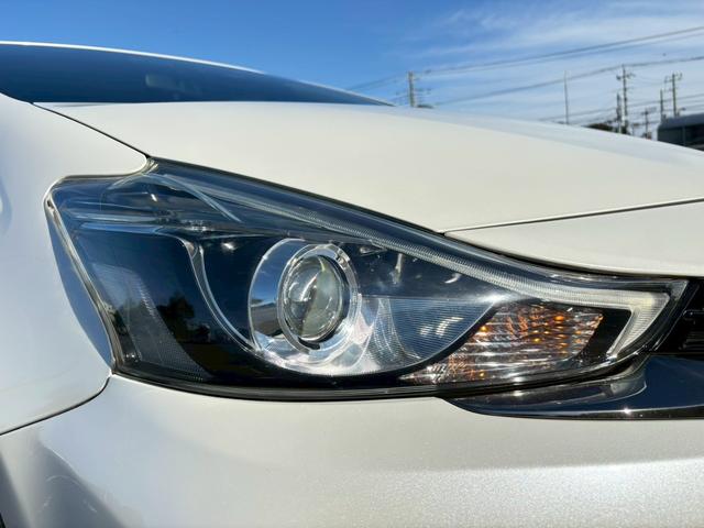 プリウスアルファ Sツーリングセレクション・GRスポーツ 全国1年保証・ユーザー買取車両・純正ナビ・地デジTV・バックカメラ・ハーフレザーシート・ETC2.0・社外19インチアルミ・車高調・スマートキー・プッシュスタート・LEDヘッドライト・フォグ(27枚目)