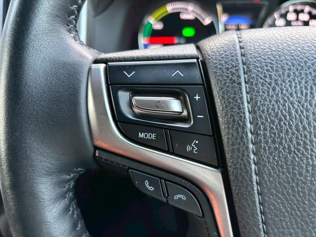 クラウンハイブリッド アスリートS 全国1年保証・ユーザー買取車両・メーカーナビ・地デジTV・バックカメラ・サンルーフ・黒レザーシート・F、Rスポイラー・クルーズコントロール・スマートキー・プッシュスタート・ETC・シートヒーター(22枚目)