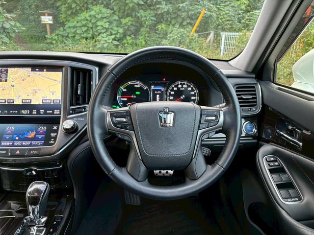 クラウンハイブリッド アスリートS 全国1年保証・ユーザー買取車両・メーカーナビ・地デジTV・バックカメラ・サンルーフ・黒レザーシート・F、Rスポイラー・クルーズコントロール・スマートキー・プッシュスタート・ETC・シートヒーター(34枚目)