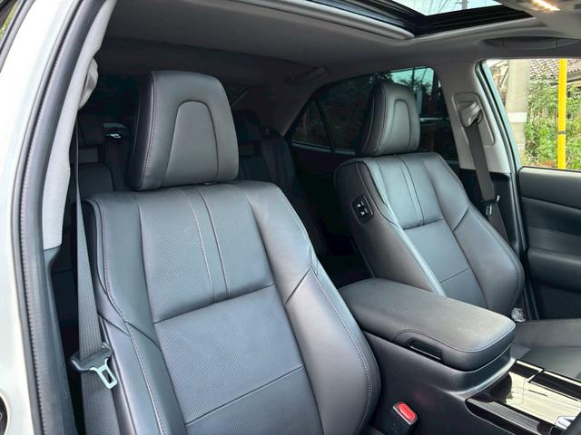 クラウンハイブリッド アスリートS 全国1年保証・ユーザー買取車両・メーカーナビ・地デジTV・バックカメラ・サンルーフ・黒レザーシート・F、Rスポイラー・クルーズコントロール・スマートキー・プッシュスタート・ETC・シートヒーター(35枚目)