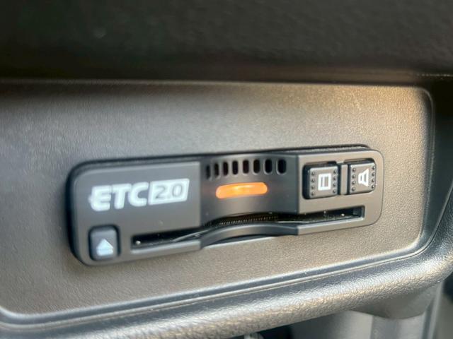 オデッセイハイブリッド e:HEVアブソルート 全国1年保証・ユーザー買取車両・メーカーナビ・地デジTV・全方位カメラ・両側パワースライド・ハーフレザー・ETC2.0・レーダークルーズ・レーン逸脱センサー・LEDヘッドライト・17インチアルミ(21枚目)