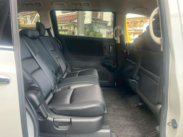 オデッセイハイブリッド e:HEVアブソルート 全国1年保証・ユーザー買取車両・メーカーナビ・地デジTV・全方位カメラ・両側パワースライド・ハーフレザー・ETC2.0・レーダークルーズ・レーン逸脱センサー・LEDヘッドライト・17インチアルミ(43枚目)