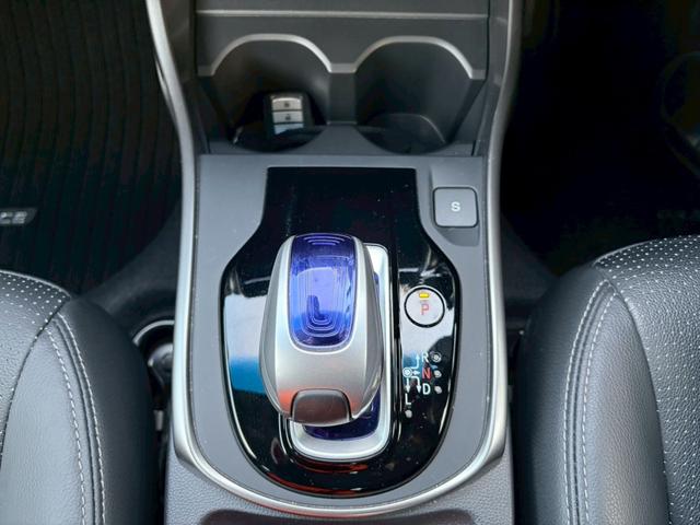 グレイス ハイブリッドEX 全国1年保証・ワンオーナー車・純正ナビ・レザーシート・地デジTV・バックカメラ・ETC・パドルシフト・スペアキー・HDMI・Bluetoothオーディオ・フォグランプ・サイドバイザー・シガーソケット(17枚目)