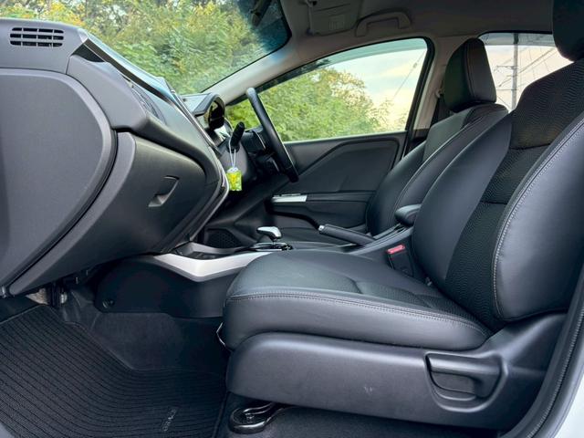 グレイス ハイブリッドEX 全国1年保証・ワンオーナー車・純正ナビ・レザーシート・地デジTV・バックカメラ・ETC・パドルシフト・スペアキー・HDMI・Bluetoothオーディオ・フォグランプ・サイドバイザー・シガーソケット(33枚目)