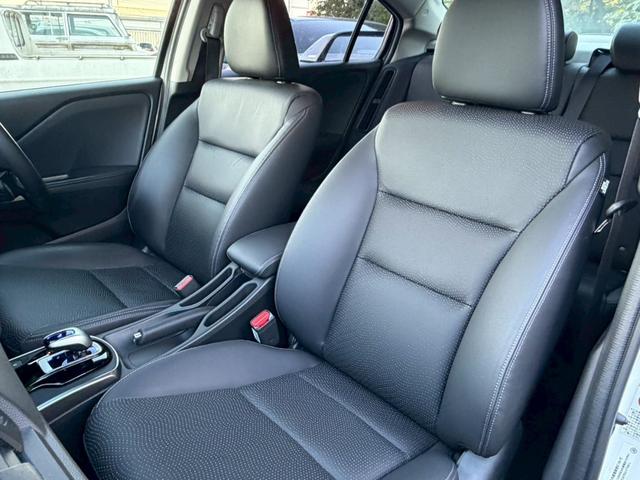 グレイス ハイブリッドEX 全国1年保証・ワンオーナー車・純正ナビ・レザーシート・地デジTV・バックカメラ・ETC・パドルシフト・スペアキー・HDMI・Bluetoothオーディオ・フォグランプ・サイドバイザー・シガーソケット(34枚目)