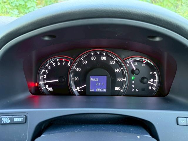 クラウン 2.5アスリート プレミアムエディション 全国1年保証・WORK20インチAW・R40車高調・レザーシート・地デジTV・バックカメラ・純正ナビ・シートヒーター&クーラー・ETC・パワーシート・フォグランプ・クルコン・シートメモリー(8枚目)