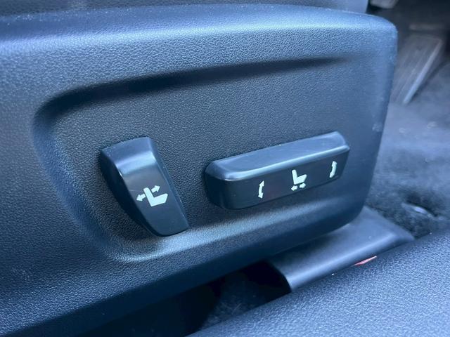 ＩＳ ＩＳ３００ｈ　全国１年保証・ＢＢＳホイール・純正ナビ・バックカメラ・地デジＴＶ・ドライブレコーダー・Ｂｌｕｅｔｏｏｔｈ・ハーフレザーシート・ＥＴＣ・クルーズコントロール・ＬＥＤヘッドライト・フロントスポイラー（36枚目）