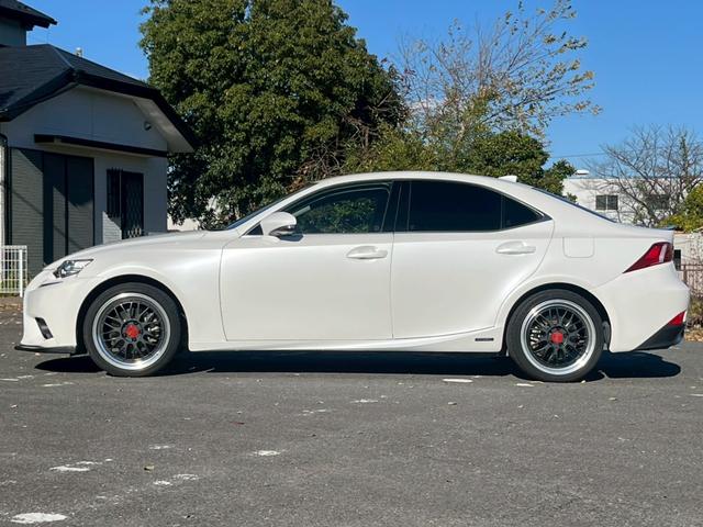 ＩＳ ＩＳ３００ｈ　全国１年保証・ＢＢＳホイール・純正ナビ・バックカメラ・地デジＴＶ・ドライブレコーダー・Ｂｌｕｅｔｏｏｔｈ・ハーフレザーシート・ＥＴＣ・クルーズコントロール・ＬＥＤヘッドライト・フロントスポイラー（56枚目）