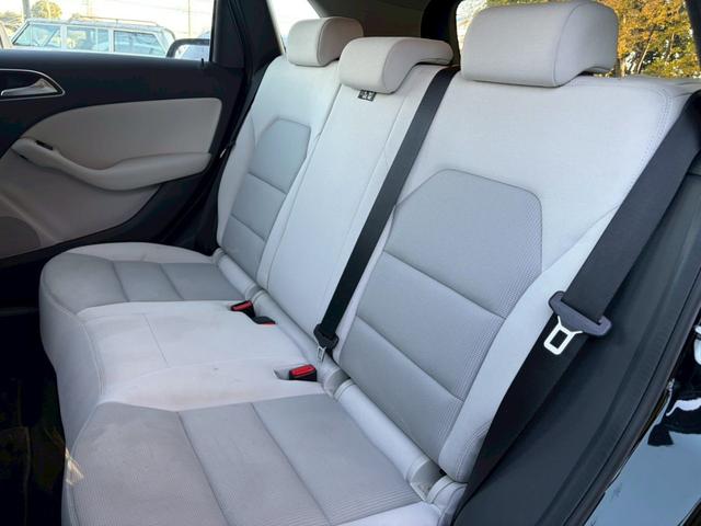 Ｂクラス Ｂ１８０　ブルーエフィシェンシー　純正ナビ・地デジＴＶ・ＥＴＣ・バックカメラ・Ｂｌｕｅｔｏｏｔｈオーディオ・パドルシフト・純正１８インチＡＷ・ユーザー買取車・スペアキー・オートライト・電動格納ミラー・ステアリングスイッチ（34枚目）