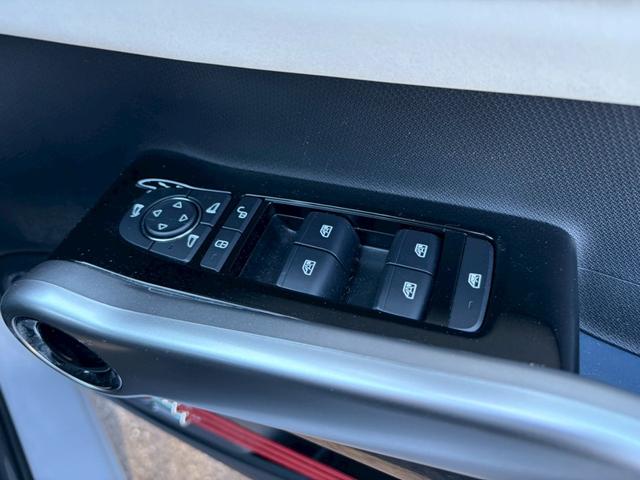 ＡＴＴＯ　３ ベースグレード　ワンオーナー車・サンルーフ・レザーシート・ＥＴＣ・３６０°カメラ・ＬＥＤヘッドライト・ルーフレール・純正１８インチＡＷ・パワーバックドア・クリアランスソナー・パワーシート・ブラインドスポットモニター・（19枚目）