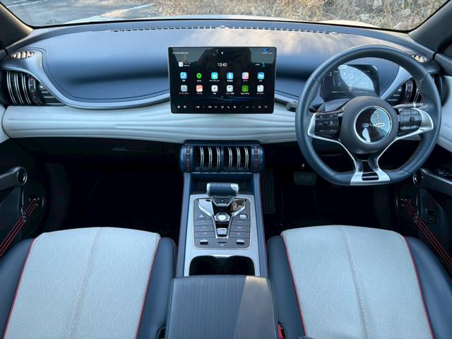 ＡＴＴＯ　３ ベースグレード　ワンオーナー車・サンルーフ・レザーシート・ＥＴＣ・３６０°カメラ・ＬＥＤヘッドライト・ルーフレール・純正１８インチＡＷ・パワーバックドア・クリアランスソナー・パワーシート・ブラインドスポットモニター・（20枚目）