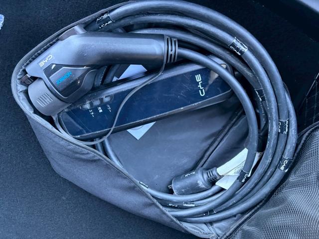 ＡＴＴＯ　３ ベースグレード　ワンオーナー車・サンルーフ・レザーシート・ＥＴＣ・３６０°カメラ・ＬＥＤヘッドライト・ルーフレール・純正１８インチＡＷ・パワーバックドア・クリアランスソナー・パワーシート・ブラインドスポットモニター・（35枚目）