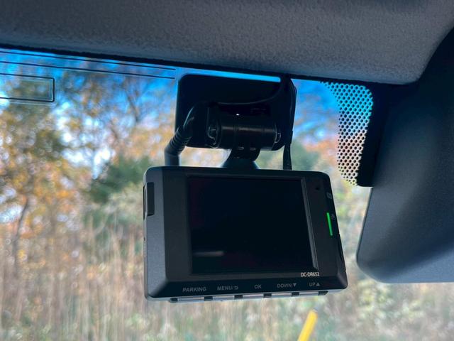 ランドクルーザー70 AX 全国1年保証・デフロック・純正ナビ・地デジTV・バックカメラ・ドライブレコーダー・ハーフレザーシート・LEDヘッドライト・ETC・クルーズコントロール・純正アルミホイール・USB端子・ユーザー買取車(15枚目)