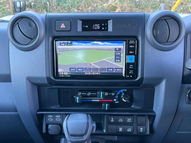 ランドクルーザー70 AX 全国1年保証・デフロック・純正ナビ・地デジTV・バックカメラ・ドライブレコーダー・ハーフレザーシート・LEDヘッドライト・ETC・クルーズコントロール・純正アルミホイール・USB端子・ユーザー買取車(16枚目)