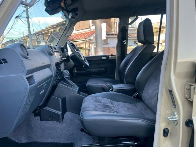 ランドクルーザー70 AX 全国1年保証・デフロック・純正ナビ・地デジTV・バックカメラ・ドライブレコーダー・ハーフレザーシート・LEDヘッドライト・ETC・クルーズコントロール・純正アルミホイール・USB端子・ユーザー買取車(36枚目)