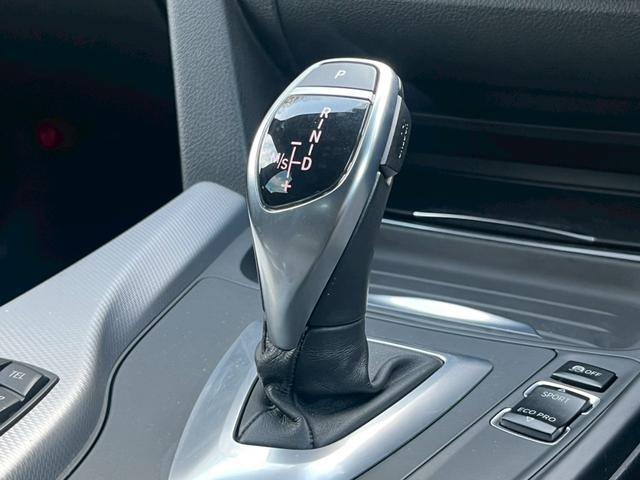 3シリーズ 320iツーリング Mスポーツ 純正ナビ・バックカメラ・Bluetooth・ETC・パワーバックドア・パワーシート・アイドリングストップ・純正アルミホイール・スマートキー・ウインカーミラー・フォグランプ・ステアリングリモコン(23枚目)