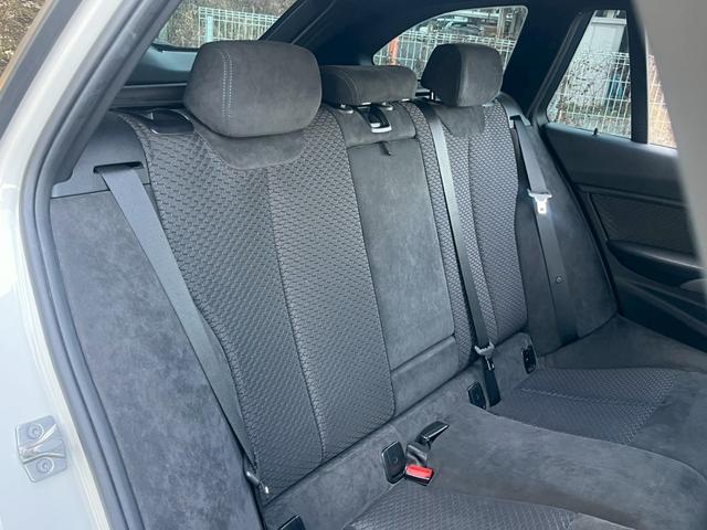 3シリーズ 320iツーリング Mスポーツ 純正ナビ・バックカメラ・Bluetooth・ETC・パワーバックドア・パワーシート・アイドリングストップ・純正アルミホイール・スマートキー・ウインカーミラー・フォグランプ・ステアリングリモコン(39枚目)