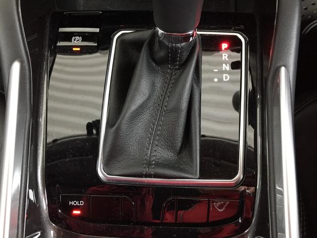 ジープ・コマンダー ロンジチュード 1オーナー ナビ地デジバックカメラ ハーフレザーシート スマートキー LEDヘッドライト 純正アルミ 前後ドライブレコーダー(9枚目)