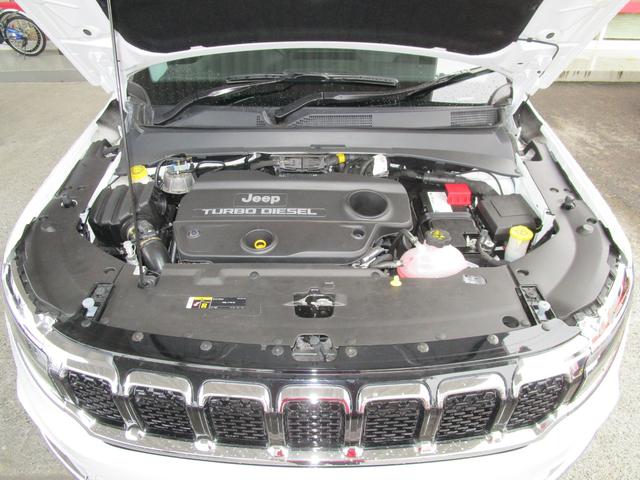 ジープ・コマンダー ロンジチュード 1オーナー ナビ地デジバックカメラ ハーフレザーシート スマートキー LEDヘッドライト 純正アルミ 前後ドライブレコーダー(32枚目)