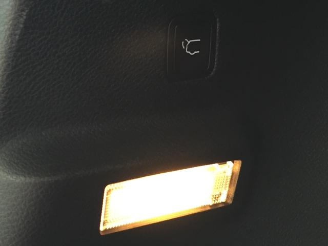 ジープ・コマンダー ロンジチュード 1オーナー ナビ地デジバックカメラ ハーフレザーシート スマートキー LEDヘッドライト 純正アルミ 前後ドライブレコーダー(44枚目)