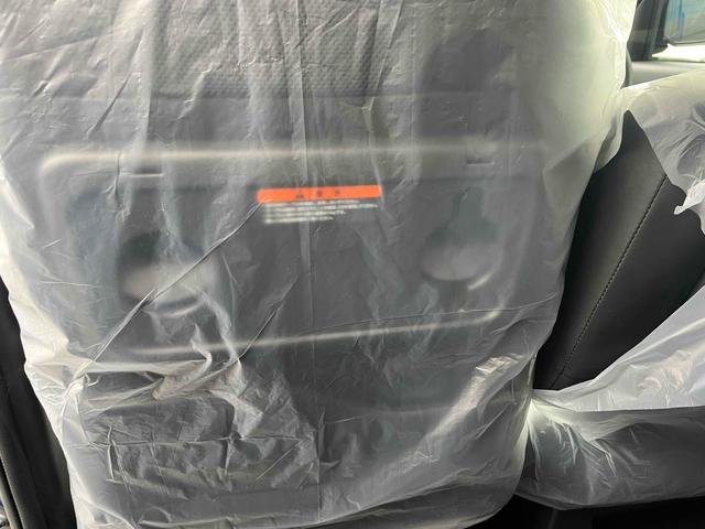 デリカミニ Ｔ　プレミアム　４ＷＤ　全周囲カメラ　ＧＥＯＬＡＮＤＡＲＸ－ＡＴタイヤ　クリアランスソナー　クルーズコントロール　衝突被害軽減システム　ＬＥＤヘッドランプ　スマートキー　　両側電動スライドドア　届出済未使用車（60枚目）