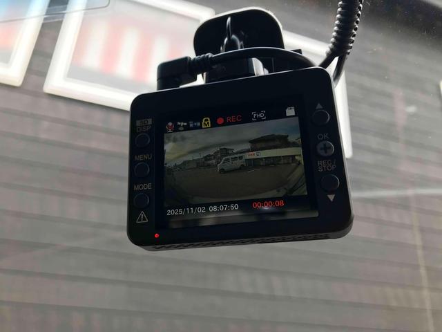 N-ONE G・Lパッケージ 前後ドライブレコーダー ETC 純正ナビ バックカメラ Bluetooth TV 社外アルミ RSRダウンサス ブリッツマフラー 革調シーットカバー HID スマートキー プッシュ式スタートボタン(11枚目)
