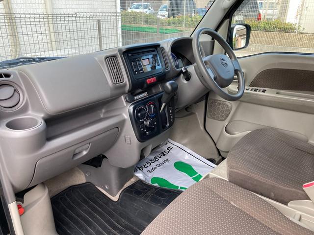 NV100クリッパーバン GXターボ 衝突軽減システム エアコン パワステ パワーウィンドウ 純正オーディオ 電動格納ミラー オーバーヘッドコンソール キーレス 1年保証付(25枚目)