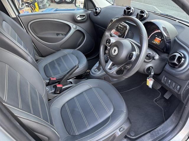 スマートフォーフォー プライム 衝突軽減装置 ガラスルーフ シートヒーター Bluetooth ETCオートエアコン クリアランスソナー(10枚目)