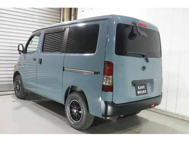 ライトエースバン ＧＬ　４ＷＤ　リアヒーター　黒内装　カスタムペイント　荷室　ラプターライナー施工　　新品リフトアップキット　新品ホイールタイヤ　ＪＥＥＰ　純正色　アンヴィル　オールペイント　ナビ　Ｂｌｕｅｔｏｏｔｈ　ＥＴＣ（32枚目）