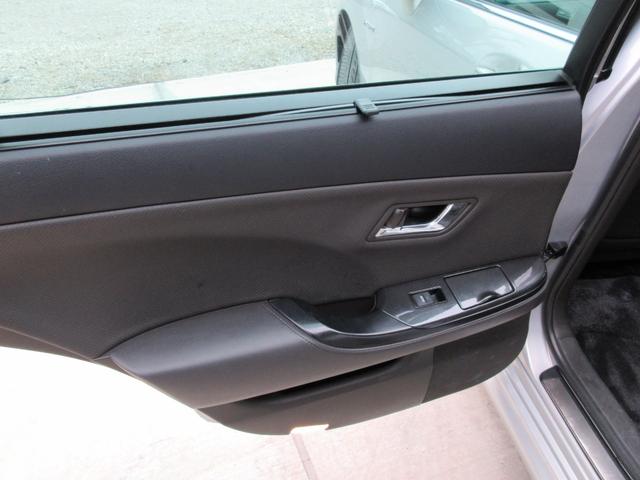 クラウンハイブリッド ベースグレード（53枚目）