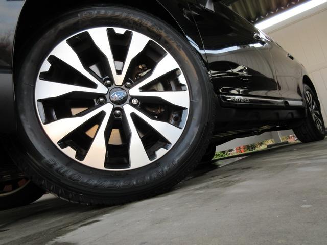 レガシィアウトバック リミテッド　／黒革暖パワーシート／全席ヒーター／追従クルコン／アイサイトＶｅｒ３／Ｐリアゲート／ＬＥＤオートライト／フォグ／フルフラット／トノカバー／ドラレコ／ＥＴＣ／ＢＳＭ／ＸＭＯＤＥ／ＵＳＢ充電／ＢＴ接続／（6枚目）