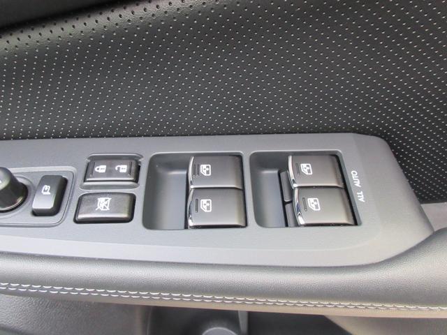 レガシィアウトバック リミテッド　／黒革暖パワーシート／全席ヒーター／追従クルコン／アイサイトＶｅｒ３／Ｐリアゲート／ＬＥＤオートライト／フォグ／フルフラット／トノカバー／ドラレコ／ＥＴＣ／ＢＳＭ／ＸＭＯＤＥ／ＵＳＢ充電／ＢＴ接続／（23枚目）