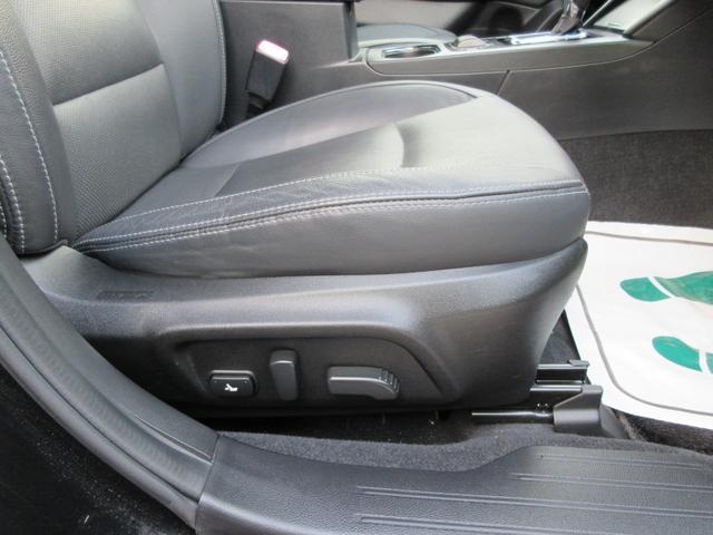 レガシィアウトバック リミテッド　／黒革暖パワーシート／全席ヒーター／追従クルコン／アイサイトＶｅｒ３／Ｐリアゲート／ＬＥＤオートライト／フォグ／フルフラット／トノカバー／ドラレコ／ＥＴＣ／ＢＳＭ／ＸＭＯＤＥ／ＵＳＢ充電／ＢＴ接続／（25枚目）