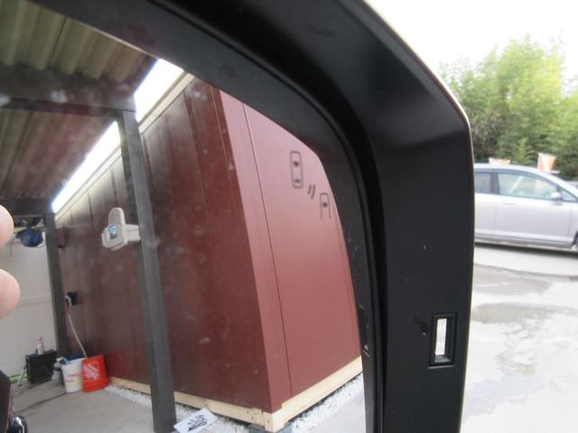 レガシィアウトバック リミテッド　／黒革暖パワーシート／全席ヒーター／追従クルコン／アイサイトＶｅｒ３／Ｐリアゲート／ＬＥＤオートライト／フォグ／フルフラット／トノカバー／ドラレコ／ＥＴＣ／ＢＳＭ／ＸＭＯＤＥ／ＵＳＢ充電／ＢＴ接続／（31枚目）