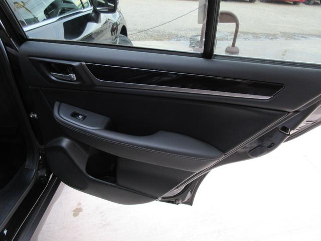 レガシィアウトバック リミテッド　／黒革暖パワーシート／全席ヒーター／追従クルコン／アイサイトＶｅｒ３／Ｐリアゲート／ＬＥＤオートライト／フォグ／フルフラット／トノカバー／ドラレコ／ＥＴＣ／ＢＳＭ／ＸＭＯＤＥ／ＵＳＢ充電／ＢＴ接続／（51枚目）