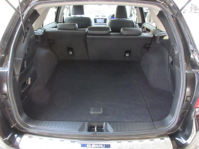 レガシィアウトバック リミテッド　／黒革暖パワーシート／全席ヒーター／追従クルコン／アイサイトＶｅｒ３／Ｐリアゲート／ＬＥＤオートライト／フォグ／フルフラット／トノカバー／ドラレコ／ＥＴＣ／ＢＳＭ／ＸＭＯＤＥ／ＵＳＢ充電／ＢＴ接続／（60枚目）