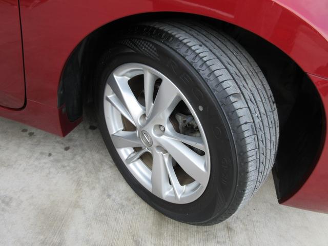 ティアナ ＸＶ　／全方位カメラ／冷暖黒革Ｐシート／オットマン／衝突軽減／車線逸脱／後方検知／クルコン／純正ＳＤナビ／ＤＶＤ再／ＢＴ接続／フルセグＴＶ／ＥＴＣ／インテリキー×２／純１７ＡＷ／ＨＩＤオートライト／（18枚目）