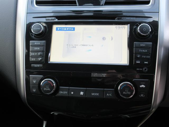 ティアナ ＸＶ　／全方位カメラ／冷暖黒革Ｐシート／オットマン／衝突軽減／車線逸脱／後方検知／クルコン／純正ＳＤナビ／ＤＶＤ再／ＢＴ接続／フルセグＴＶ／ＥＴＣ／インテリキー×２／純１７ＡＷ／ＨＩＤオートライト／（34枚目）