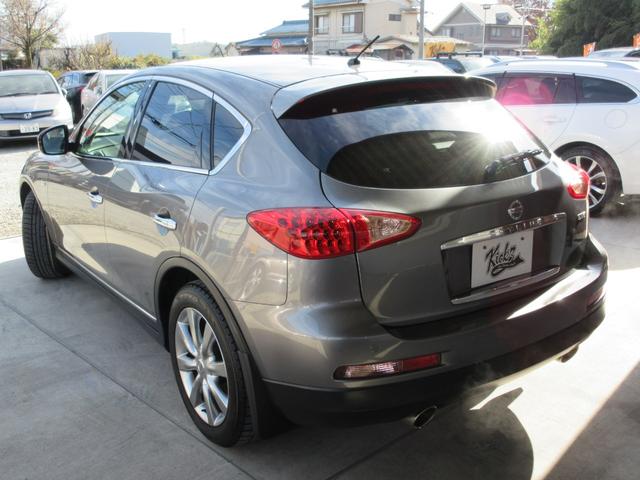 スカイラインクロスオーバー 370GT タイプP /全周囲カメラ/7AT/BOSEサウンド/HDDナビ/BT接続/フルセグTV/DVD再/CD録/USB接/ETC/HIDオートライト/フォグ/純18AW/黒革暖Pシート/前後ドラレコ/インテリ×2(7枚目)