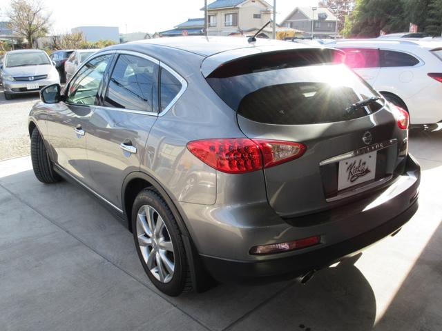 スカイラインクロスオーバー 370GT タイプP /全周囲カメラ/7AT/BOSEサウンド/HDDナビ/BT接続/フルセグTV/DVD再/CD録/USB接/ETC/HIDオートライト/フォグ/純18AW/黒革暖Pシート/前後ドラレコ/インテリ×2(8枚目)