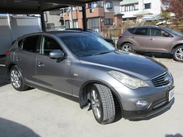 スカイラインクロスオーバー 370GT タイプP /全周囲カメラ/7AT/BOSEサウンド/HDDナビ/BT接続/フルセグTV/DVD再/CD録/USB接/ETC/HIDオートライト/フォグ/純18AW/黒革暖Pシート/前後ドラレコ/インテリ×2(17枚目)