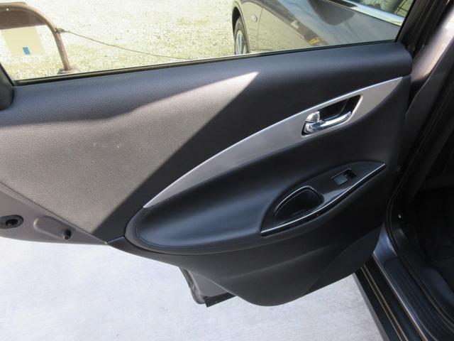 スカイラインクロスオーバー 370GT タイプP /全周囲カメラ/7AT/BOSEサウンド/HDDナビ/BT接続/フルセグTV/DVD再/CD録/USB接/ETC/HIDオートライト/フォグ/純18AW/黒革暖Pシート/前後ドラレコ/インテリ×2(53枚目)