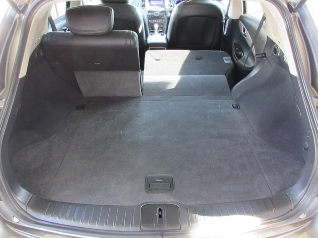 スカイラインクロスオーバー 370GT タイプP /全周囲カメラ/7AT/BOSEサウンド/HDDナビ/BT接続/フルセグTV/DVD再/CD録/USB接/ETC/HIDオートライト/フォグ/純18AW/黒革暖Pシート/前後ドラレコ/インテリ×2(60枚目)