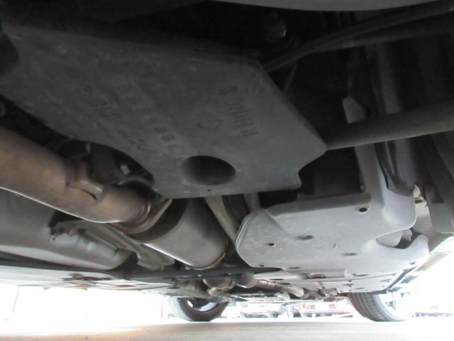 ＩＳ ＩＳ３５０　／サンルーフ／Ｖ６／３５００ｃｃ／冷暖黒革パワーシート／ＨＩＤオートライト／ＬＥＤフォグ／ＨＤＤナビ／後カメ／ＤＶＤ再／ＣＤ録／フルセグ／ＢＴ接続接続／クルコン／ＥＴＣ／スマキ／電動テレスコ／記録簿／（19枚目）