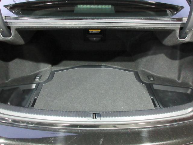 ＩＳ ＩＳ３５０　／サンルーフ／Ｖ６／３５００ｃｃ／冷暖黒革パワーシート／ＨＩＤオートライト／ＬＥＤフォグ／ＨＤＤナビ／後カメ／ＤＶＤ再／ＣＤ録／フルセグ／ＢＴ接続接続／クルコン／ＥＴＣ／スマキ／電動テレスコ／記録簿／（64枚目）