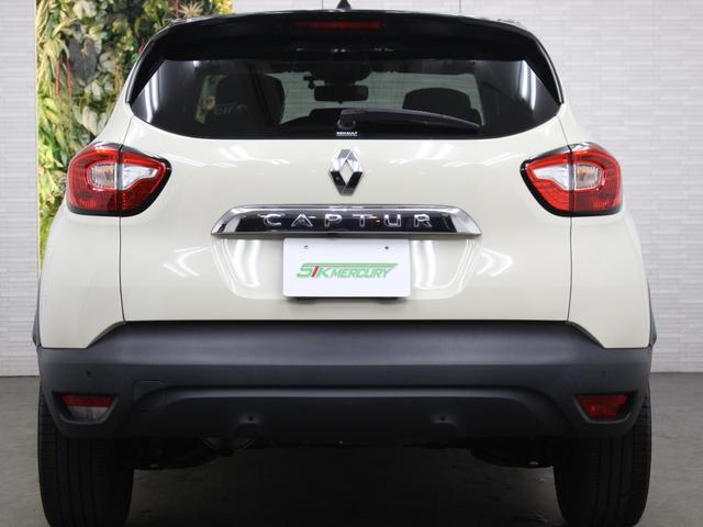 キャプチャー プレミアム 6ヶ月保証/黒レザ-シ-ト/シ-トヒ-タ-/バックカメラ/メモリ-ナビ/TV走行可/Bluetooth/純17AW/2023年タイヤ/ミュ-ジックサ-バ/DVD再生/HID/クルコン/1200/ターボ(14枚目)